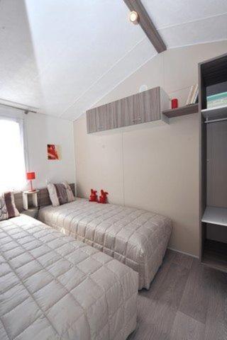 Camping De Brouel Ambon Cameră foto